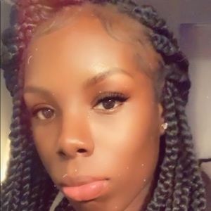 Meet your Posher, Unique